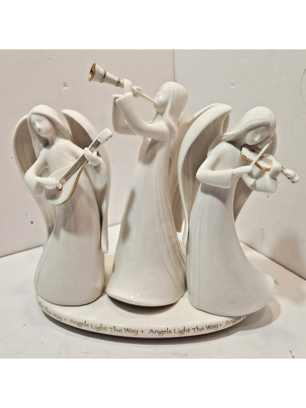 Gund Gifts White Porcelain Angels Playing Musical Instru Light the Way Figurine